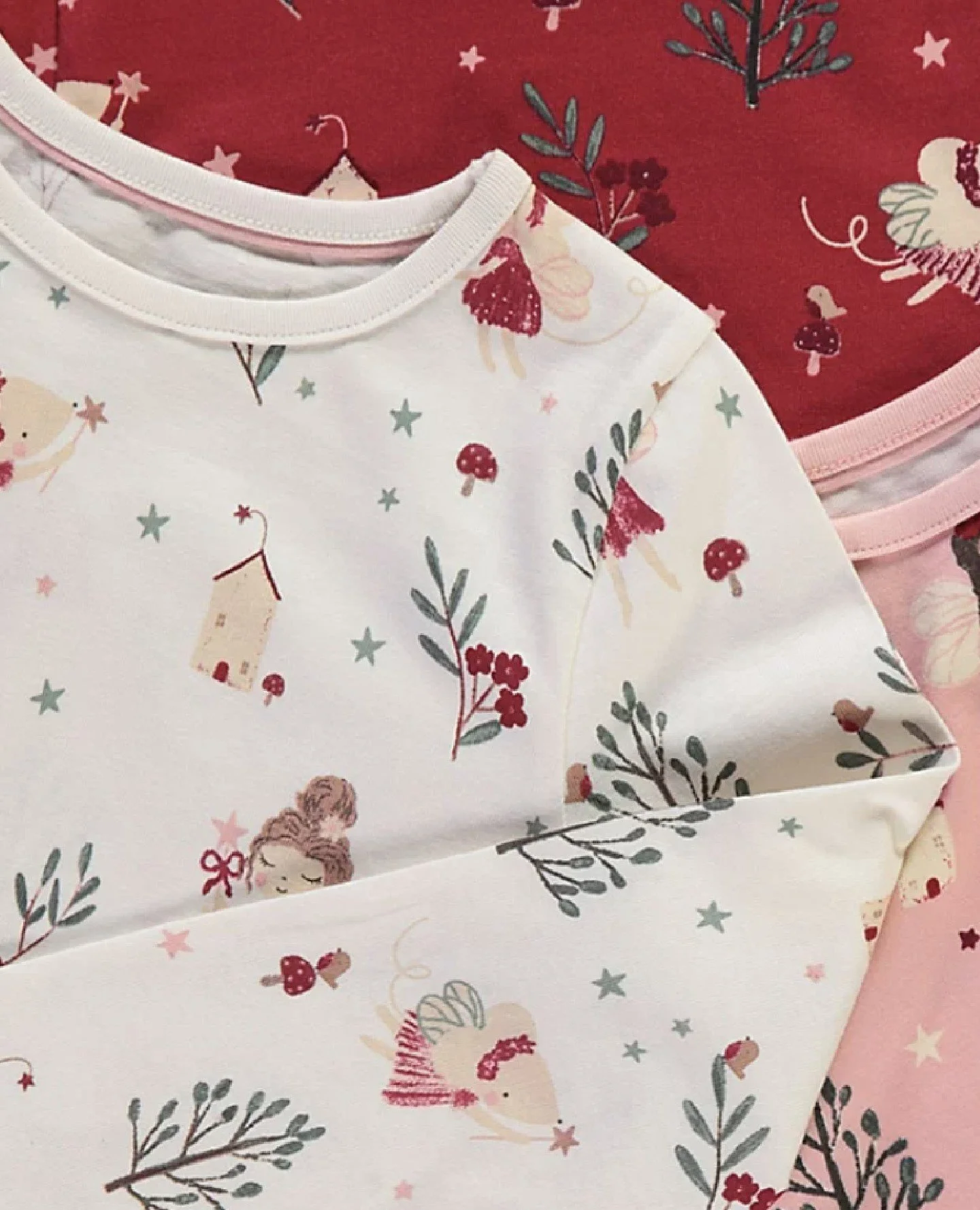 Spotted! 👀⁠
Is it too early to be excited about Christmas?! We&rsquo;re spotting our lovely festive artworks on this year's Christmas selection already, including these sweet little mice!Still searching for the perfect Christmas Collection? ⁠
⁠
Expl