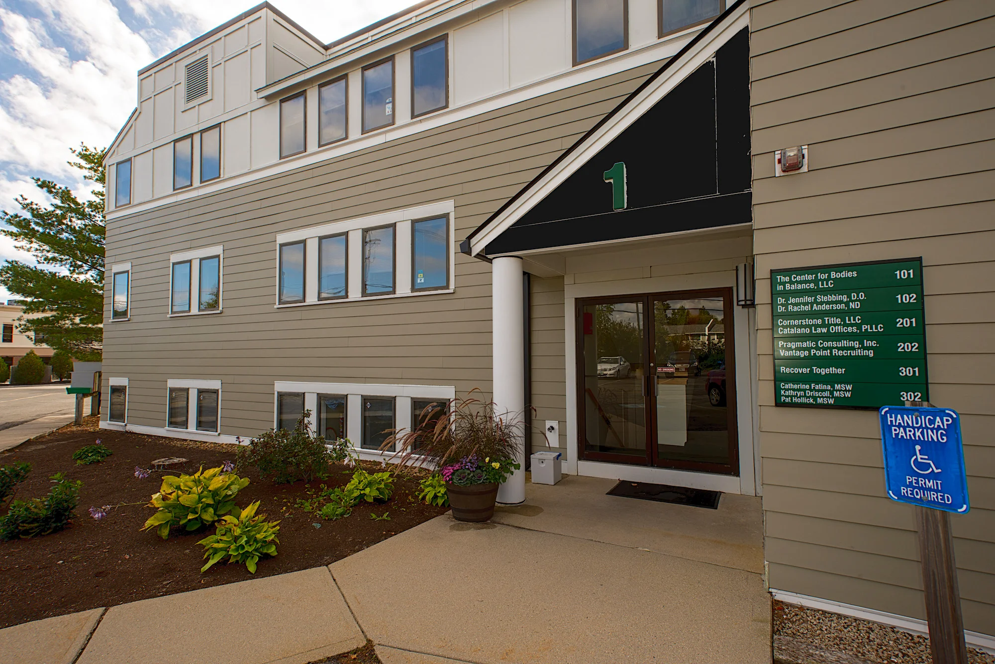 _KWB7752 - B._B front building copy.jpg