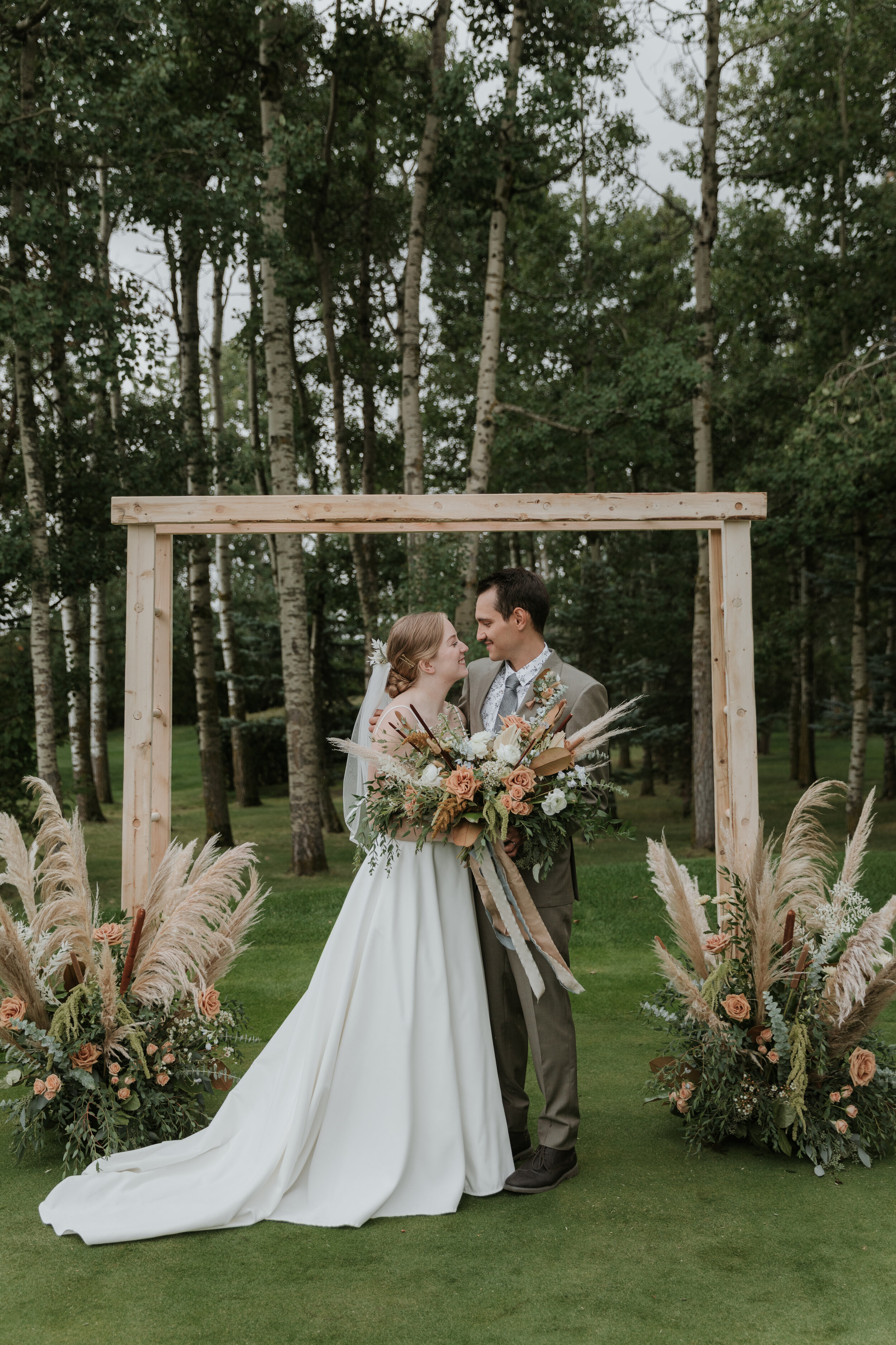 CALGARY WEDDING FLOWERS / FLORIST - PINE FOR CEDAR - TOFFEE PAMPAS BOHO SYLVAN  LAKE MICRO-WEDDING