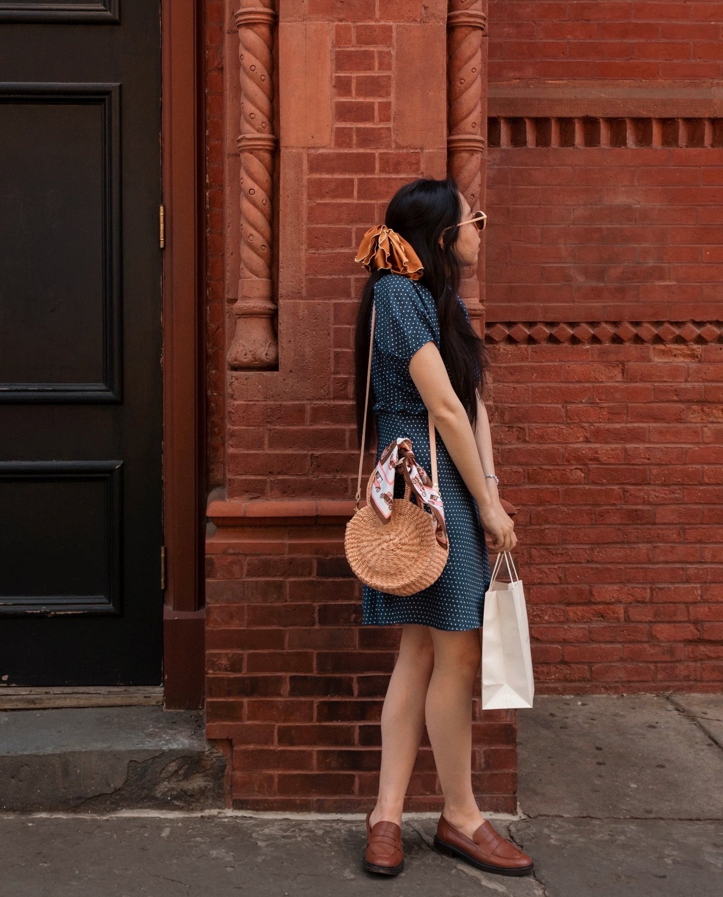 early summer moments ☀️🎀🧸💞
.
.
.
#momentswithsunday #pursuepretty #petitejoys #onlyinnyc #eatprettyues #everydaymadewell