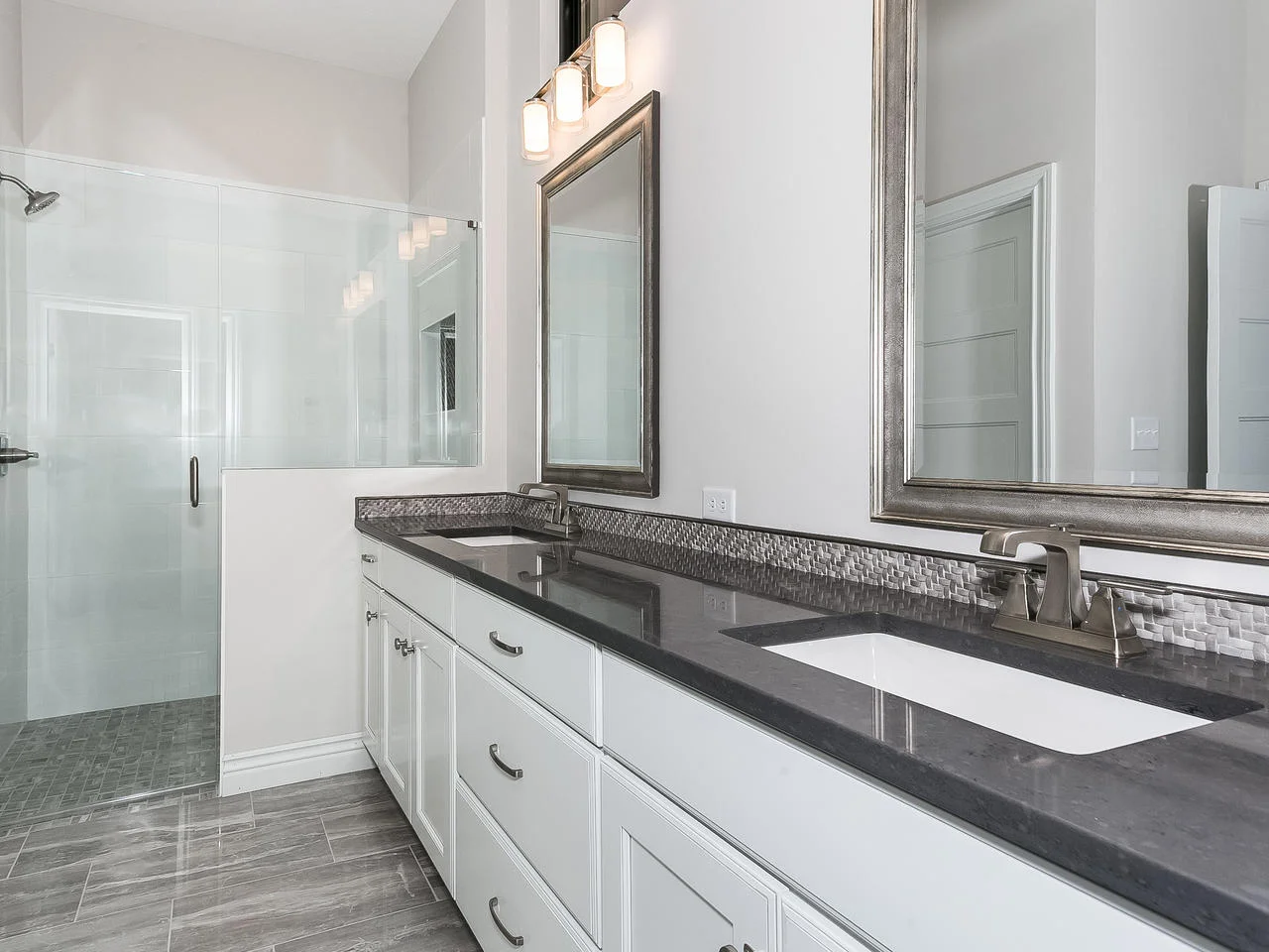 3844 Brush Creek St Wichita KS-021-4-Master Bath-MLS_Size.jpg