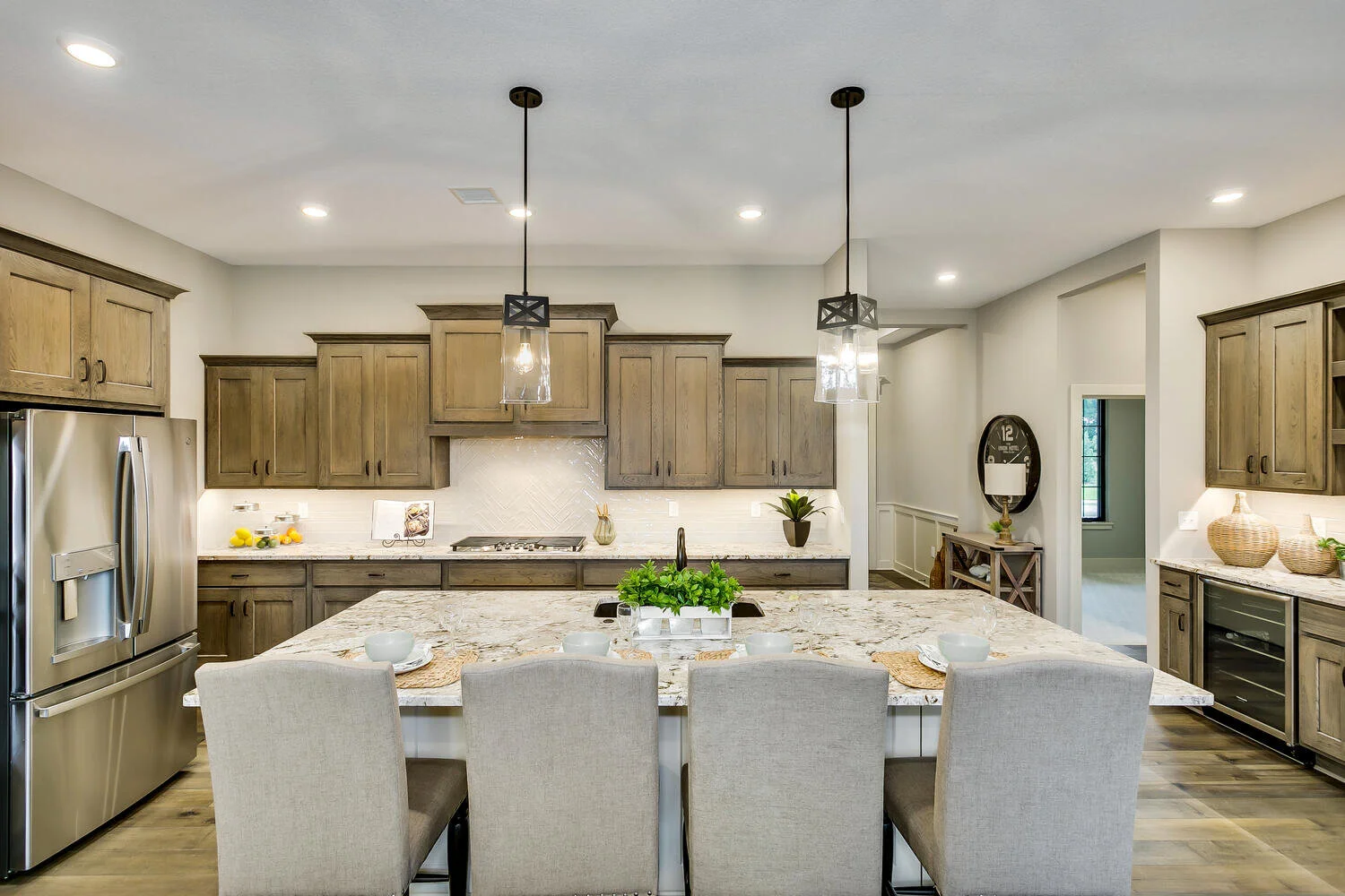 3825 Brush Creek St Wichita KS-large-007-006-Kitchen-1500x1000-72dpi.jpg