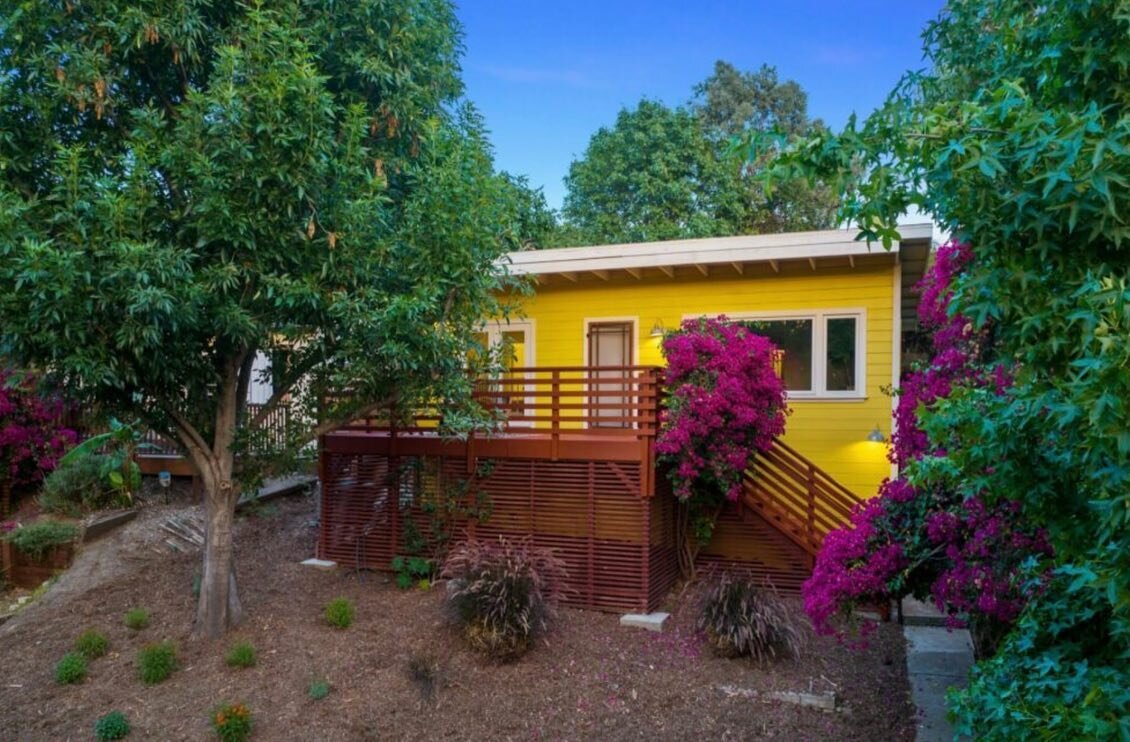 Just Listed! 

3718 CAZADOR ST | 90065 
GLASSELL PARK

3 bedrooms 
2 Full Baths bathrooms 
1030 sq. ft. 
5702 sq. ft. lot 
Offered at $1,149,000

www.3718Cazador.com

Unrepresented and have questions or want a tour? Send me a DM or email me at stephe