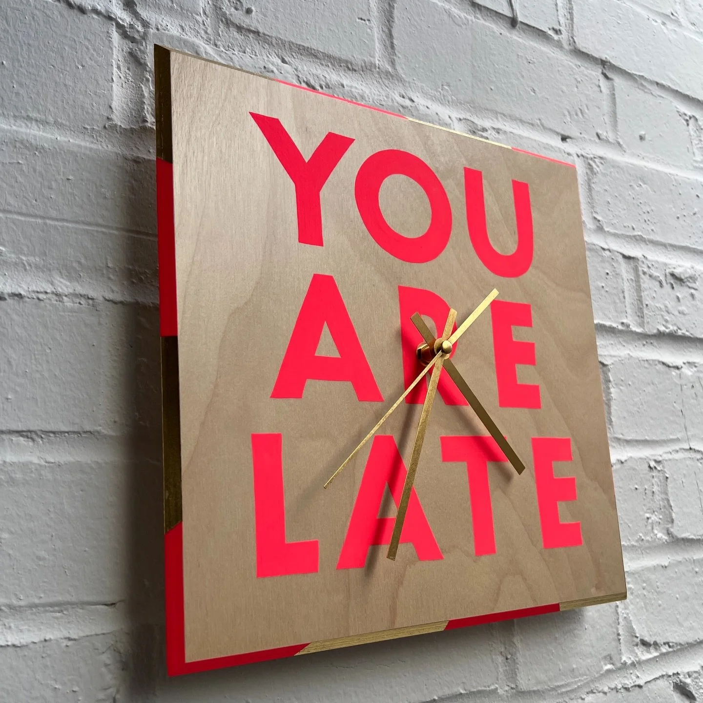 CLOCKSSSSSS!!! Don&rsquo;t be late 🤡 #wallart #handpaintedclocks #signwriting #alwayshandpaint