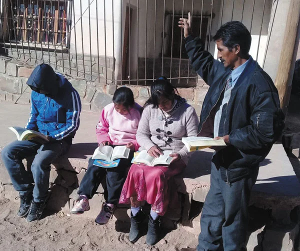 La-Puna-Projects---Disciple-a-family-in-the-mountains.jpg