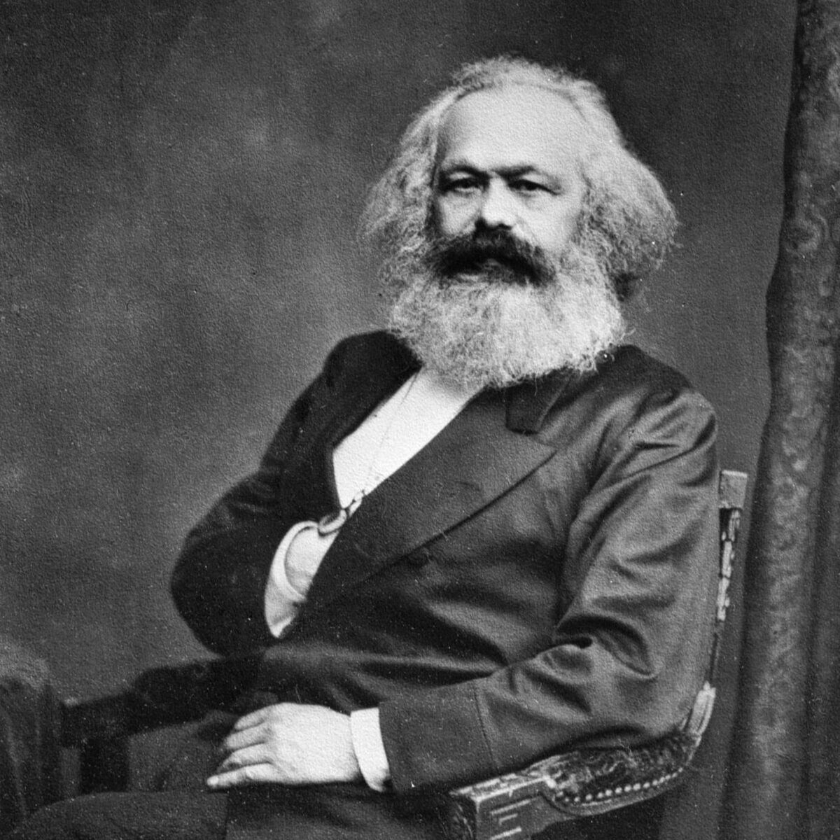 176: The Communist Manifesto