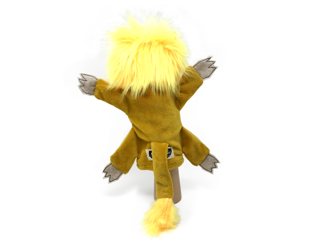 Lion-Hand-Back.jpg