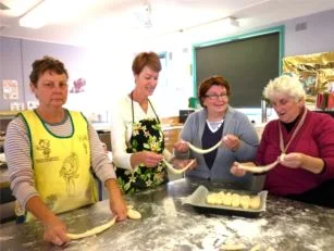 From left to right, the helpers are Helen Hickey, Di McDermott, Del Garrett and Jenny Kuemmel