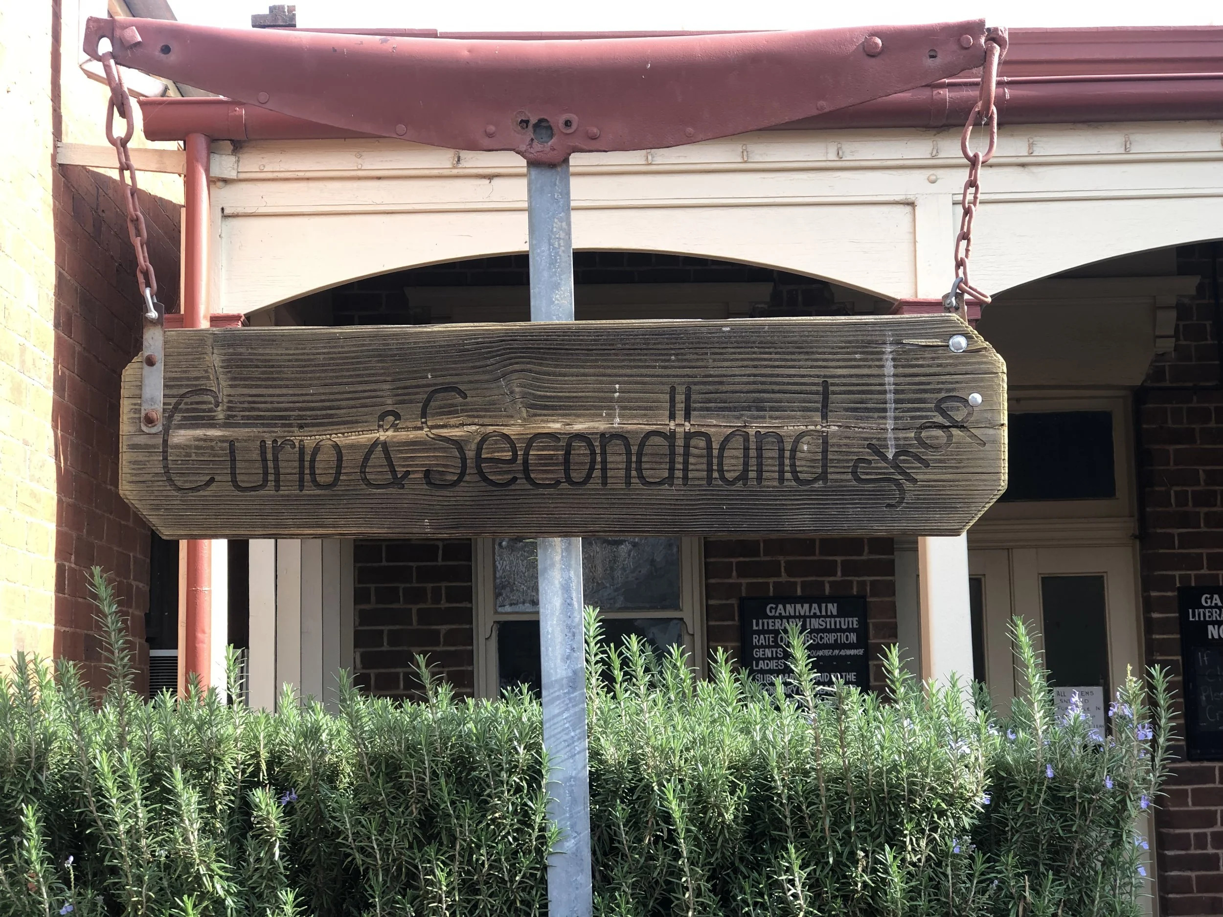 Curio & Secondhand Shop, Ganmain
