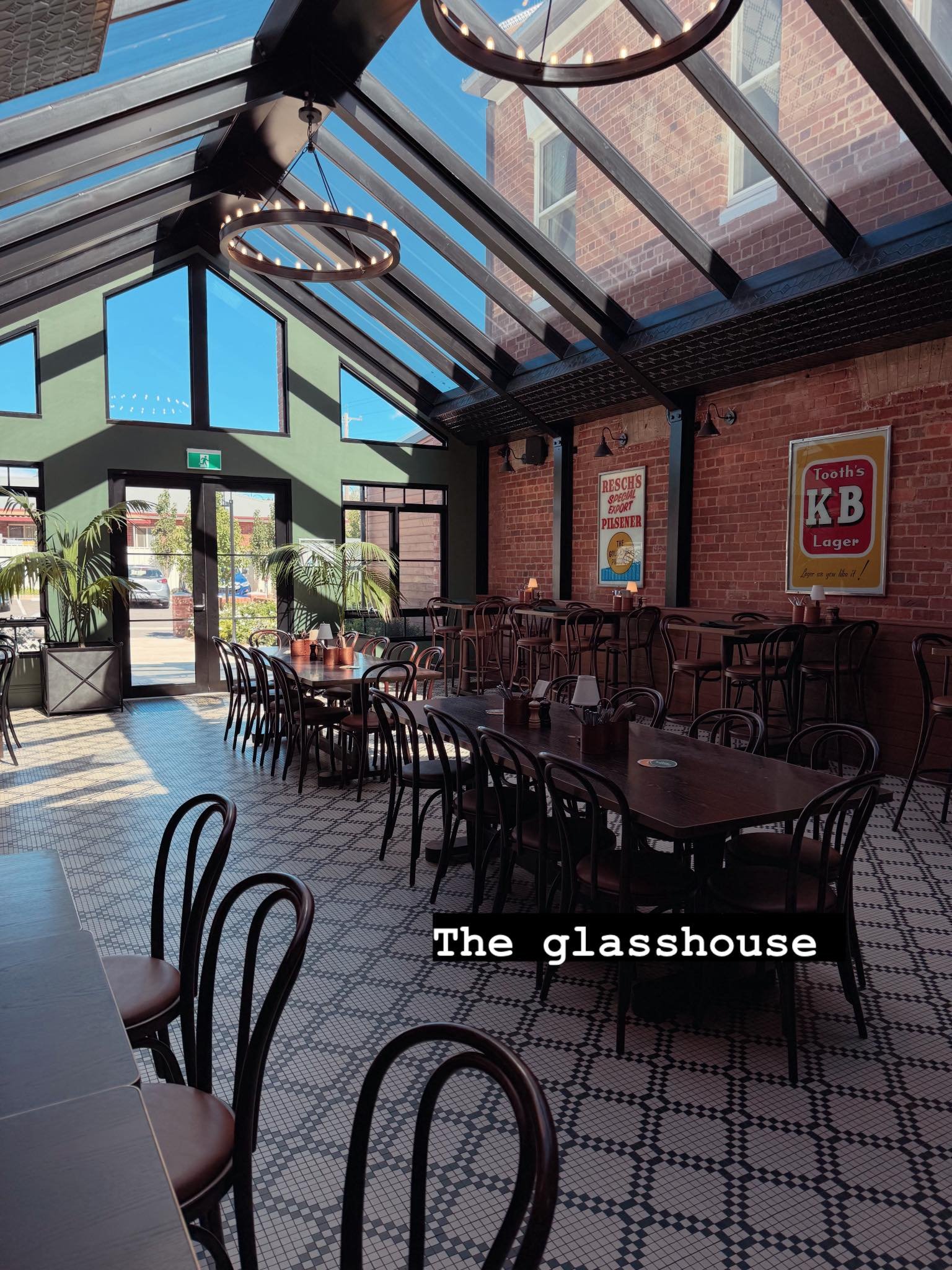 Glasshouse.jpg