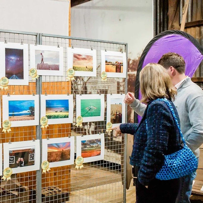 What's on this long weekend:

Check out these events:
🎶Sat 3 - Austen Tayshus live at @royal_taverncoolamon |8pm - 9:30pm
🚒 Sun 4 - Coolamon Fire Engine Muster |10am - 4pm 

While checking out these amazing events visit:
 ⚒ Exhibition: Stories in M