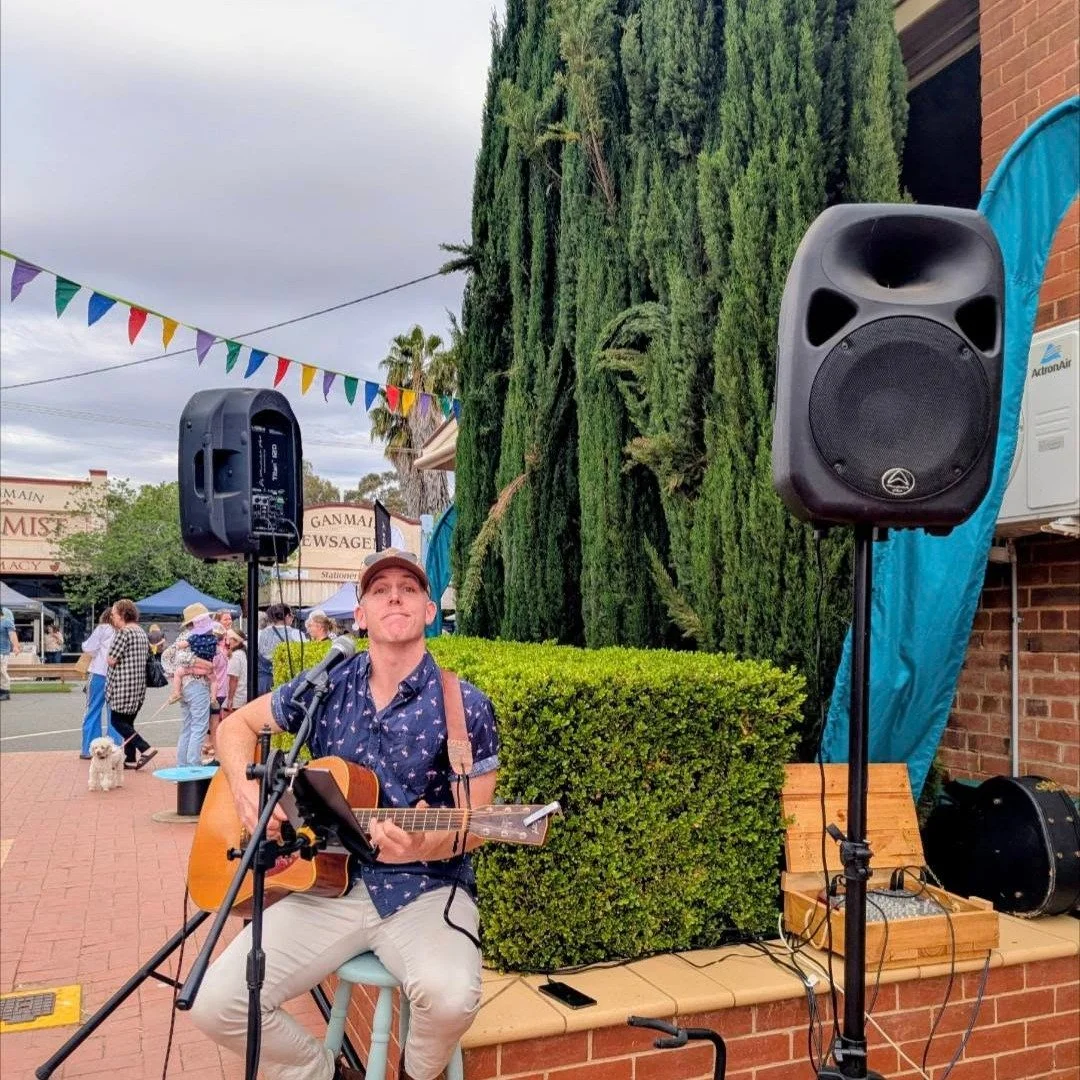 Saturdays are for shopping 🛍️

This Saturday the Coolamon Whole Town Garage Sale invites you to find some pre-loved, pre-owned bargains with maps being sold for $2 at the Coolamon Up-to-Date Store from 7am.

 Then @ganmainmarkets are ready to welcom