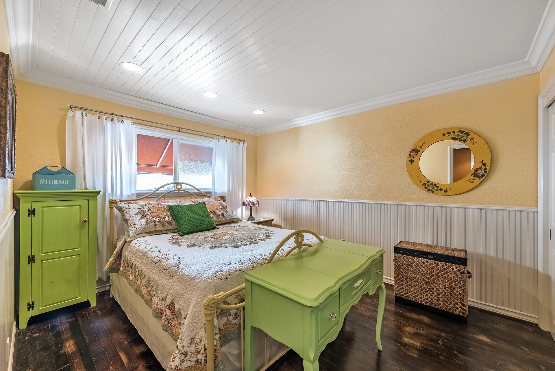 141-Bardsdale-Ave-Oxnard-14.jpg