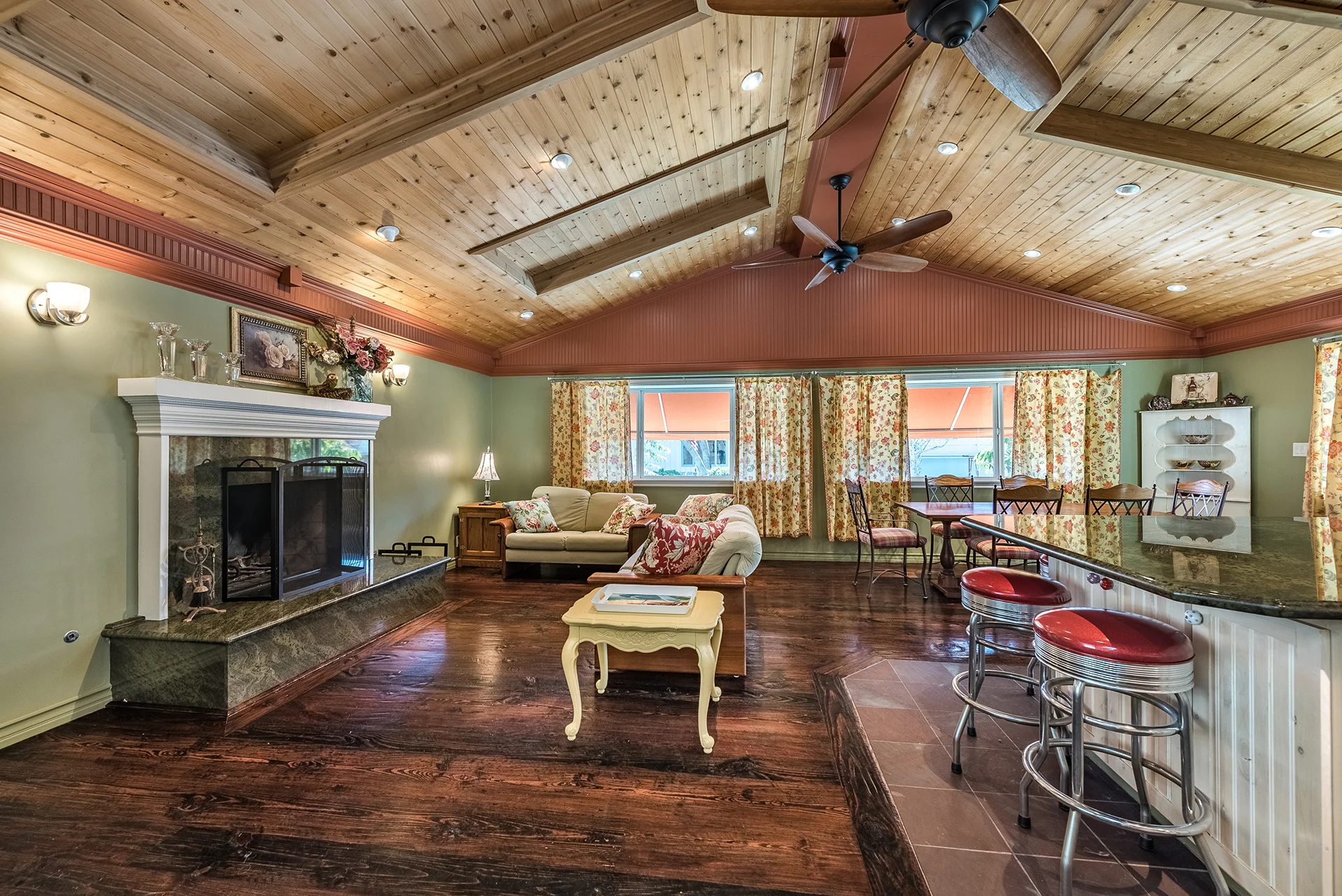 141-Bardsdale-Ave-Oxnard-19.jpg