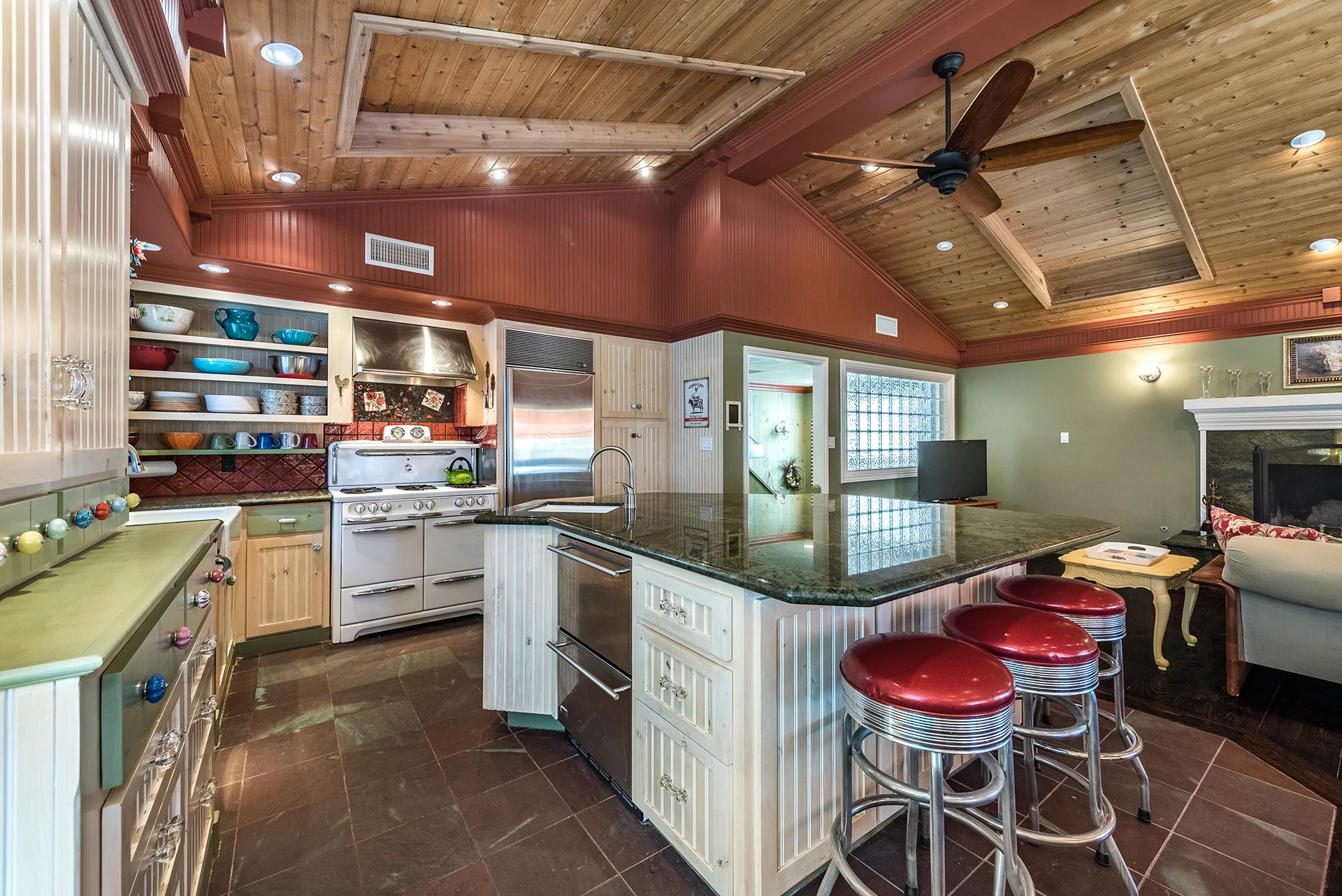 141-Bardsdale-Ave-Oxnard-25.jpg
