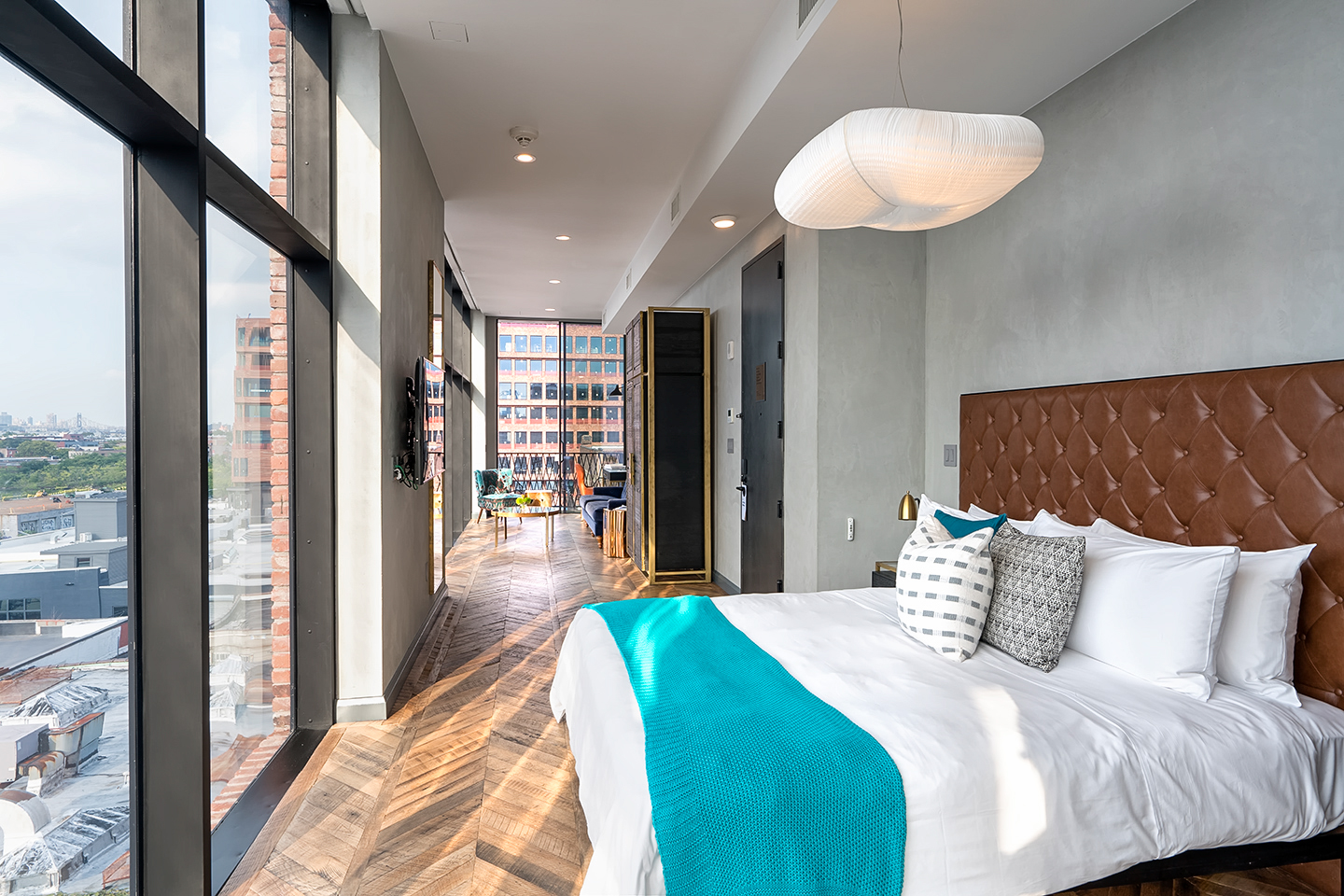 Skyline-7_2019_new_W.jpg