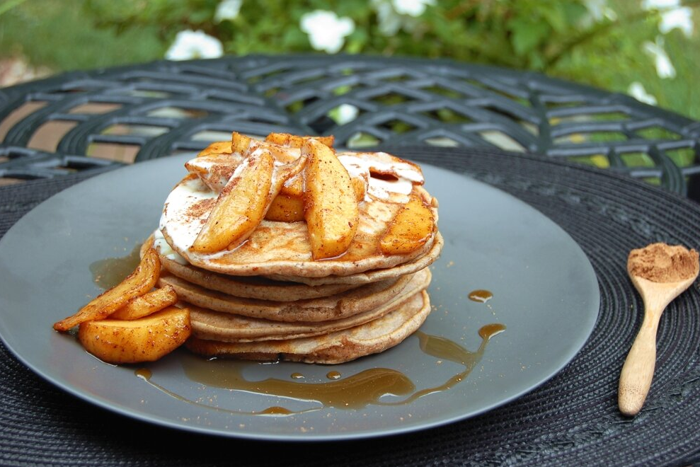apple pancakes.png