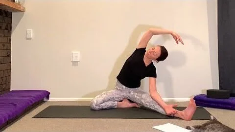 1b. Earth Element / Base Chakra : ROOTS & FOUNDATIONS