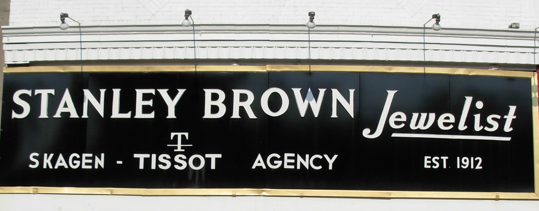 Stanley Brown Jewelist