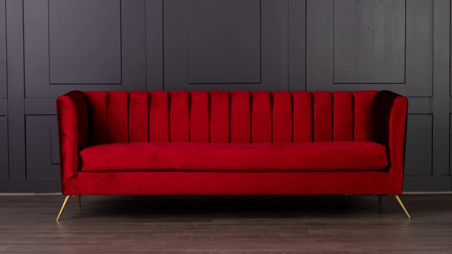 THE CASSANDRA SOFA