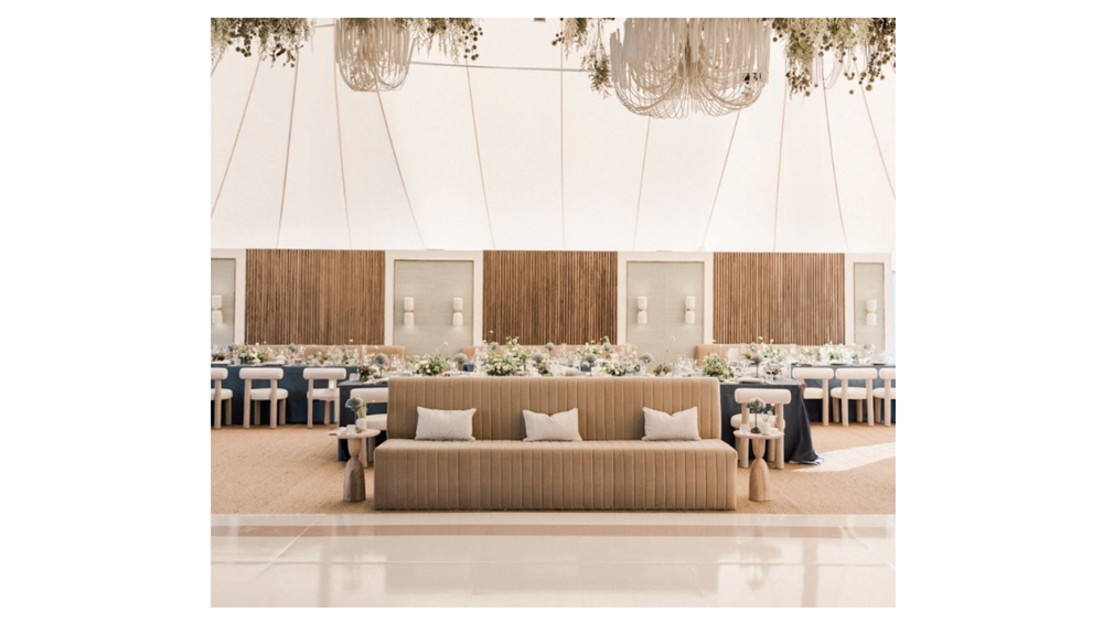 CHANNEL TUFTED BANQUETTE & WOOD PANLES