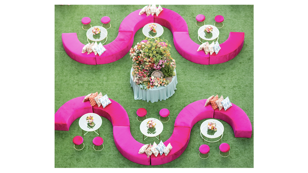 SERPENTINE BENCHES HOT PINK