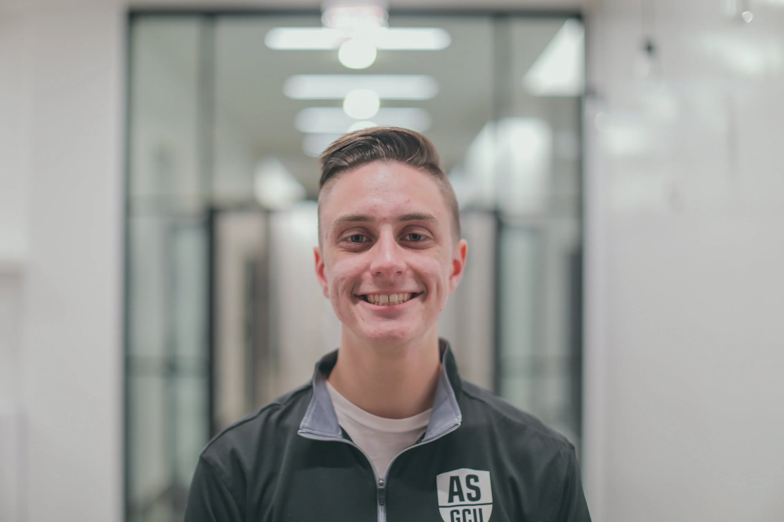 Konnor Bennett Director of Videography Konnor Bennett is a junior at GCU majoring in Film with an Emphasis in Production. As the Director of Videography, Konnor oversees all video content presented through social media and during events. This is Konnor’s second year with TEDx, and he hopes to help continue the exponential growth of the student-led organization in the future. He has practiced professional videography for 3 years, and he holds many multimedia responsibilities on campus aside from TEDxGCU. Konnor is excited to work towards the event this year and to use his passion for film to share ideas worth spreading.