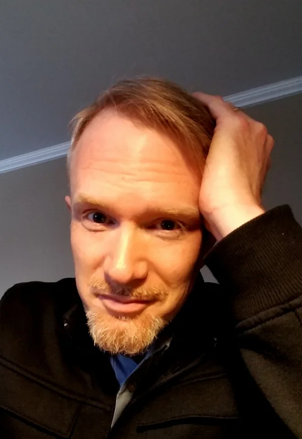 profile 3.jpg
