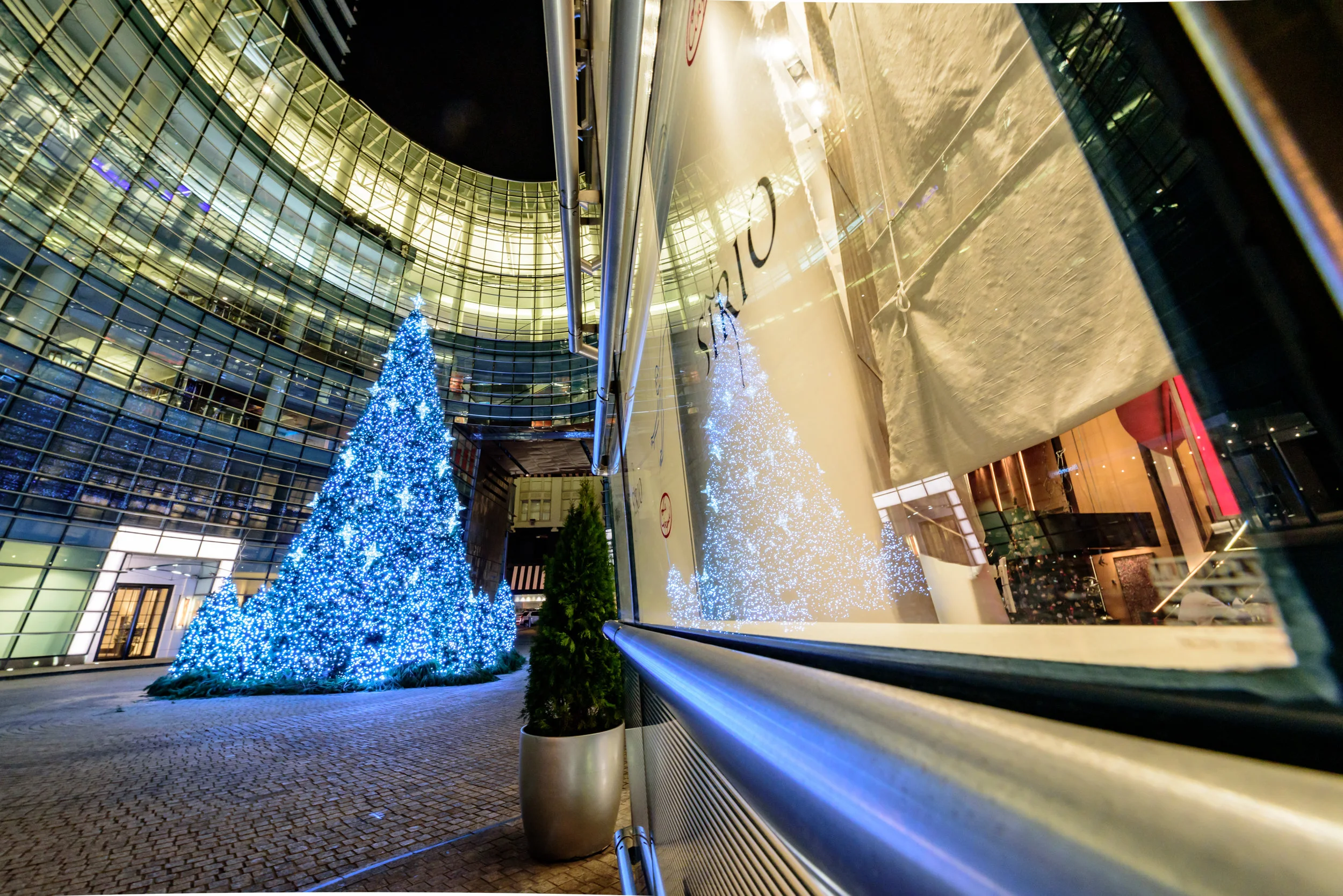 Christmas at New York's Bloomberg Tower
