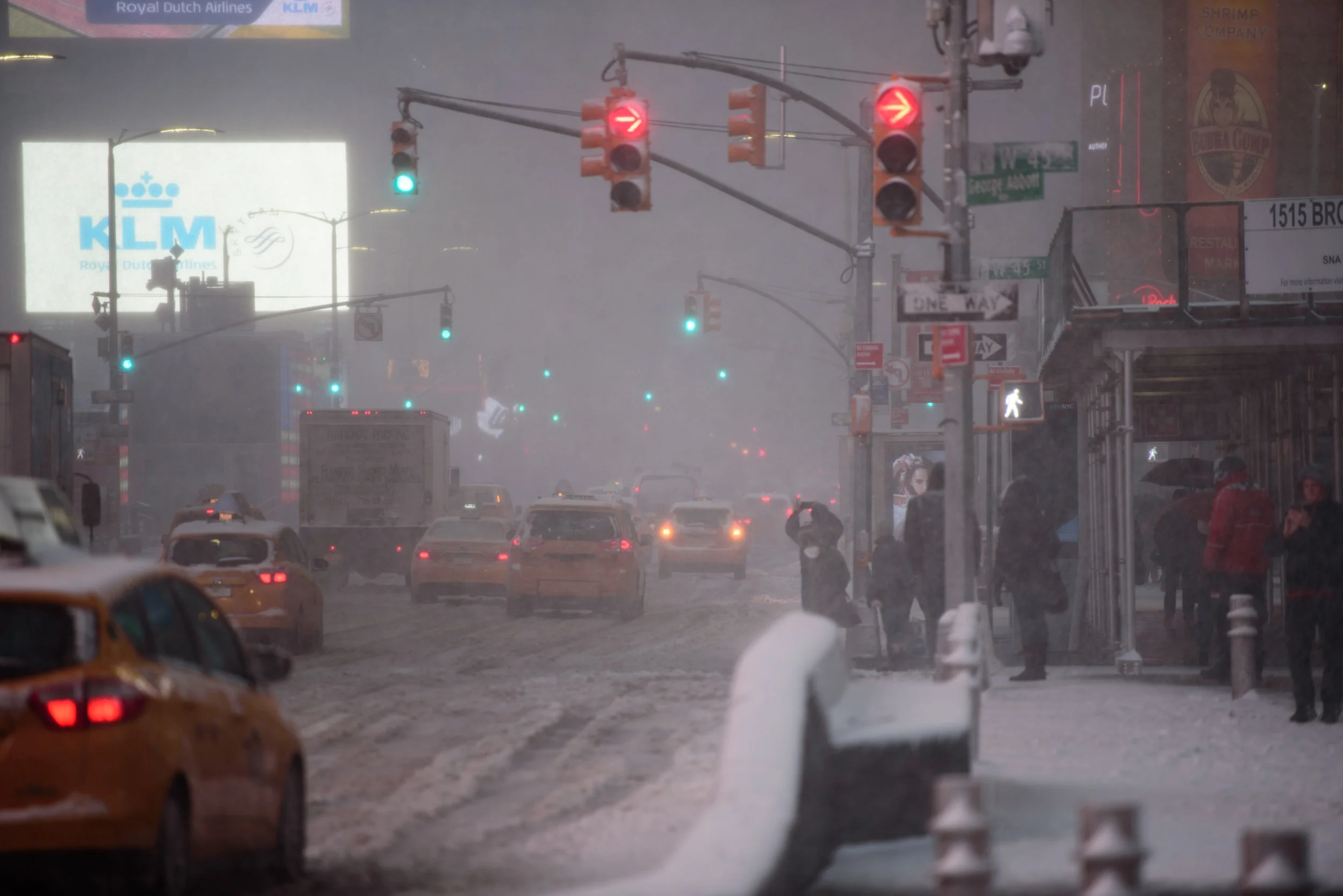 Winter storm blasts New York City