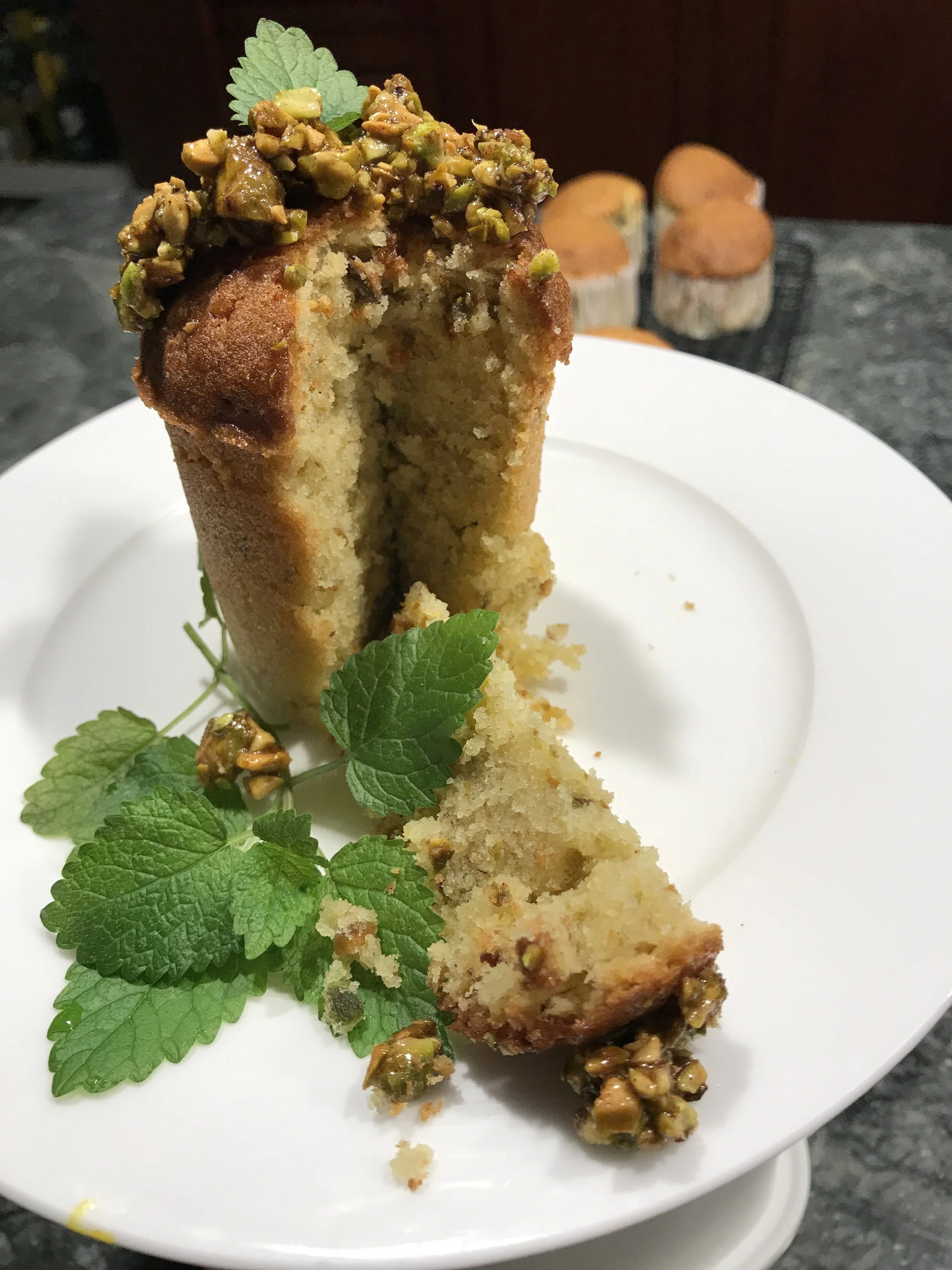 Pistachio Mini Muffin Cake