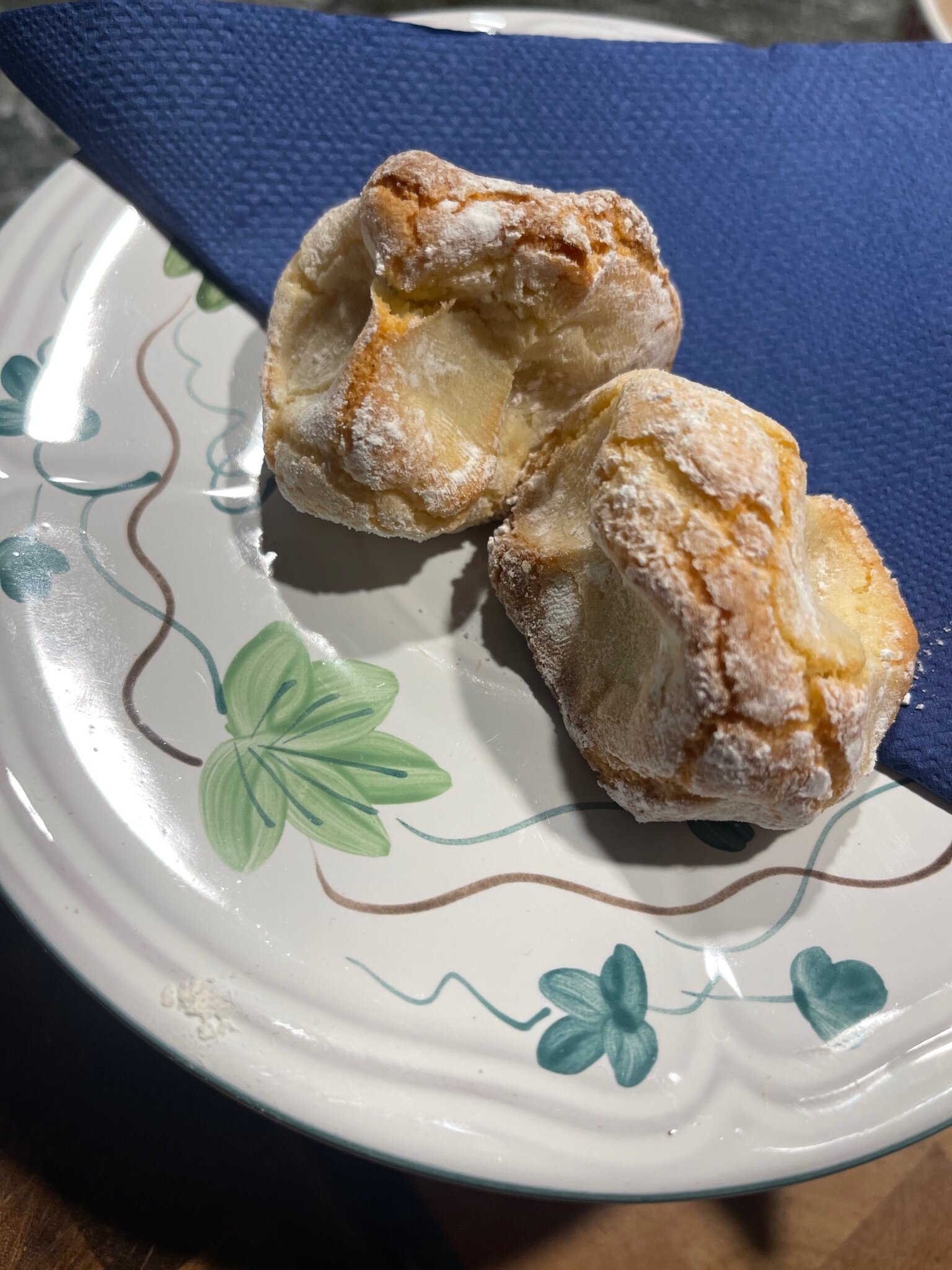 Pasticcini di Mandorle - Flourless Soft Italian Almond Cookies ...