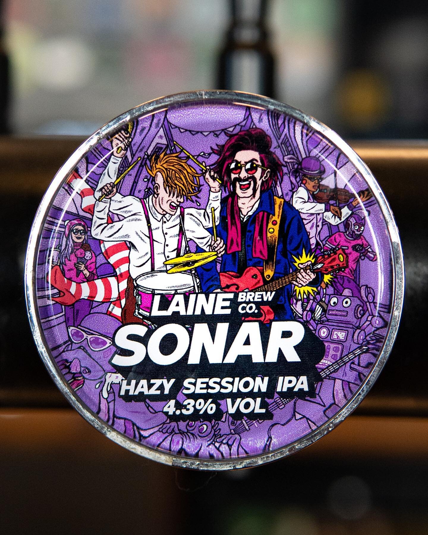 Have you tried Sonar yet??

@lainebrewco &lsquo;s latest release is pouring on our taps right now, perfect for hazy IPA lovers 🍺