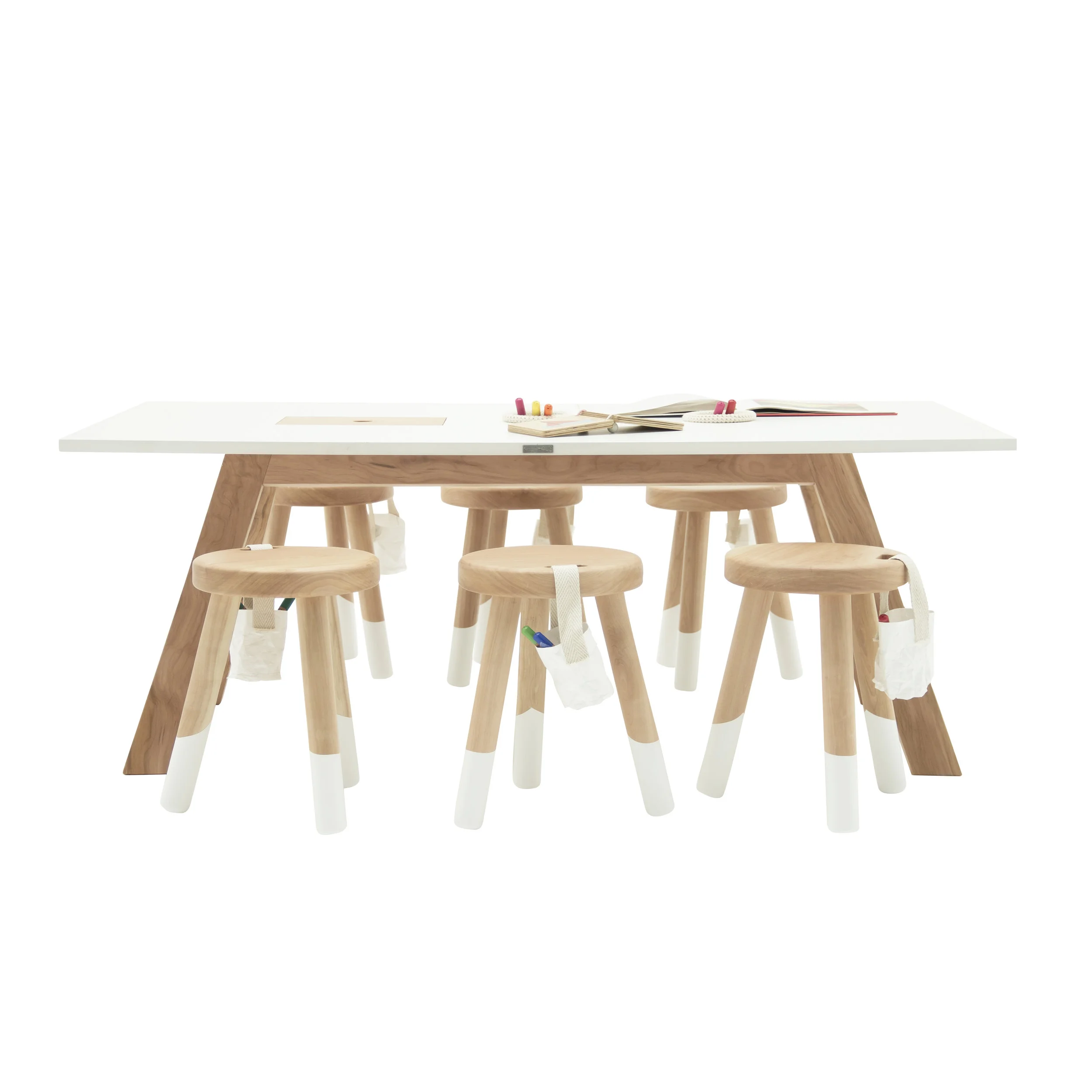 MINI MAXXI TABLE