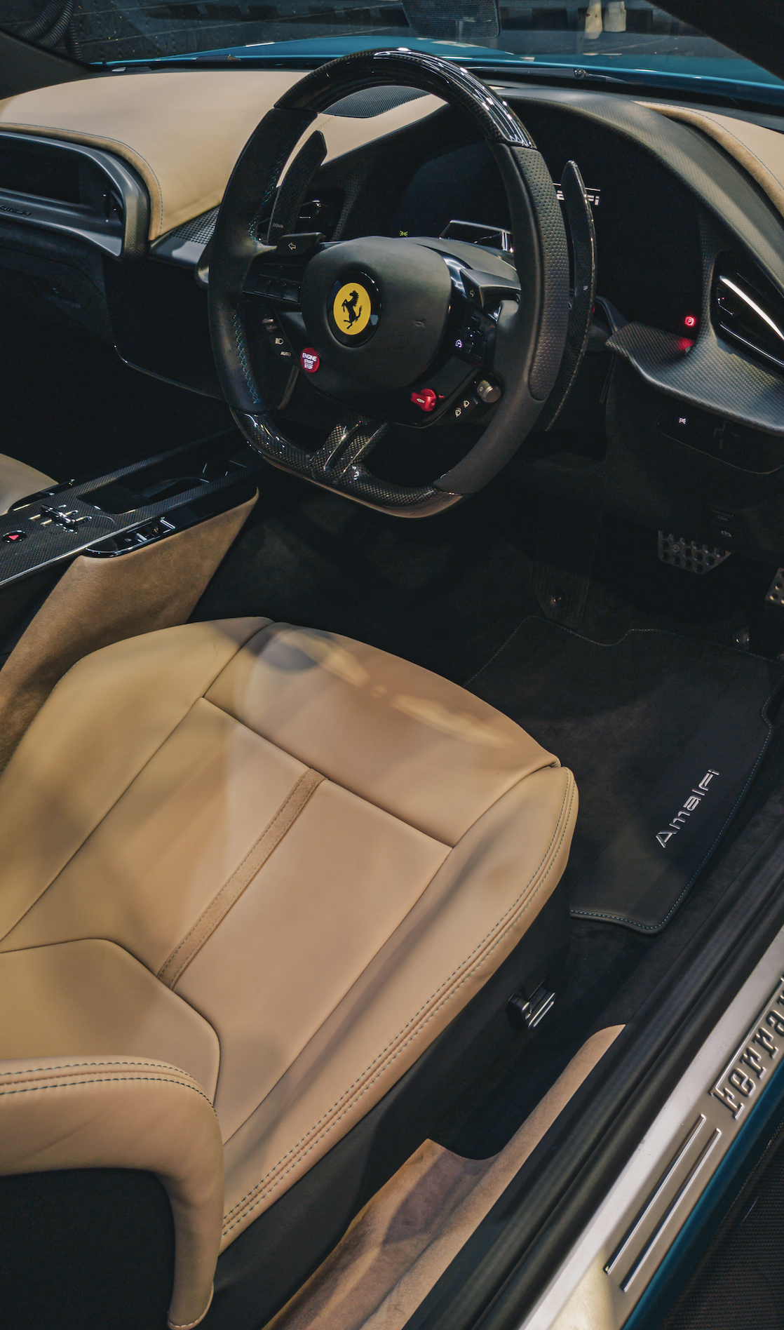 shibbi-car-detail-ferrari-amalfi.png