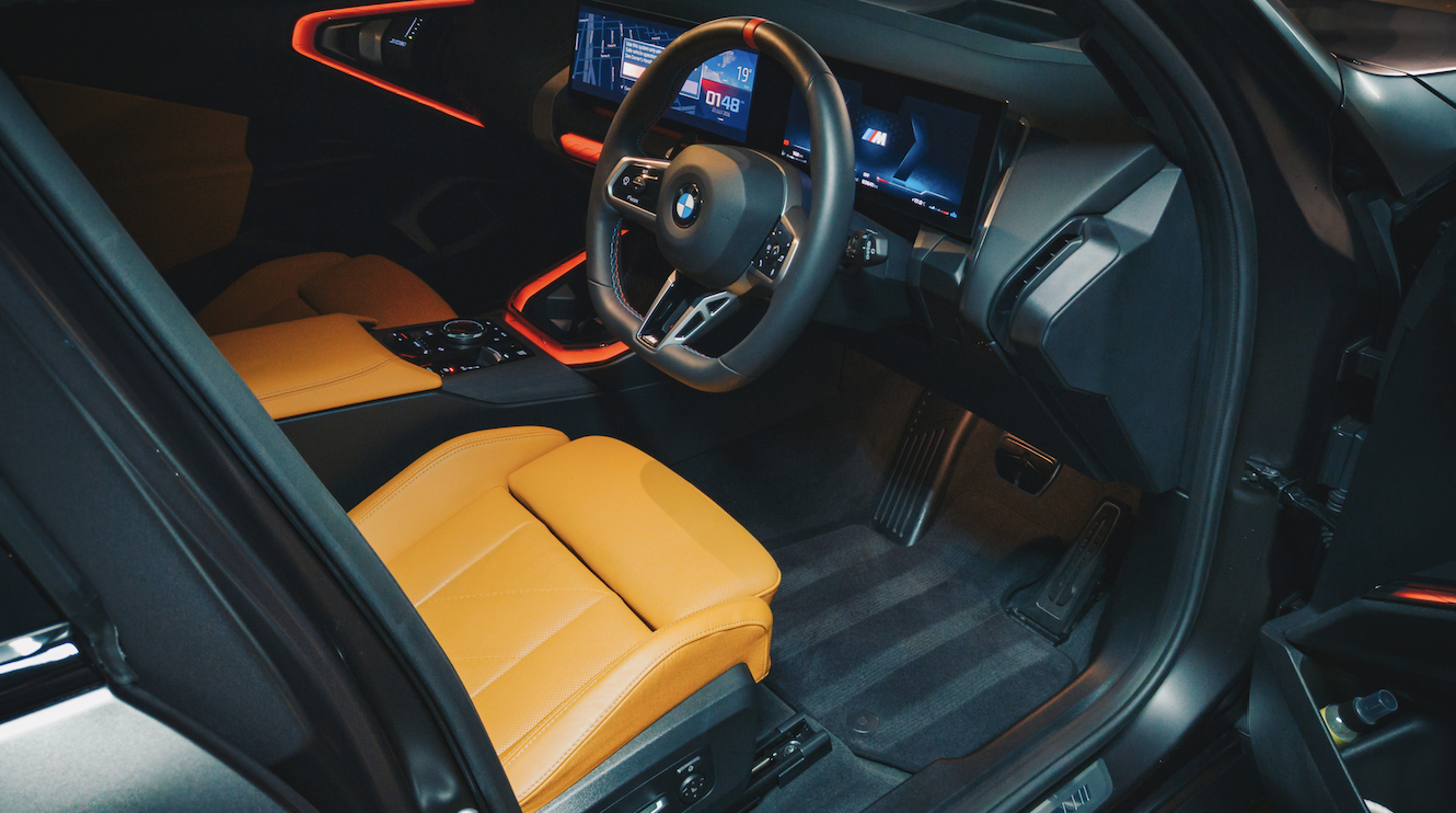 shibbi car detail mobile car detailing full interior detail and steam clean on a BMW X3 M50 in Rose Bay Sydney.