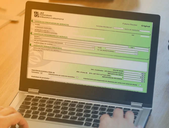 Auto-entrepreneur&nbsp;: Comment remplir et émettre un Recibo Verde au Portugal, étape par étape