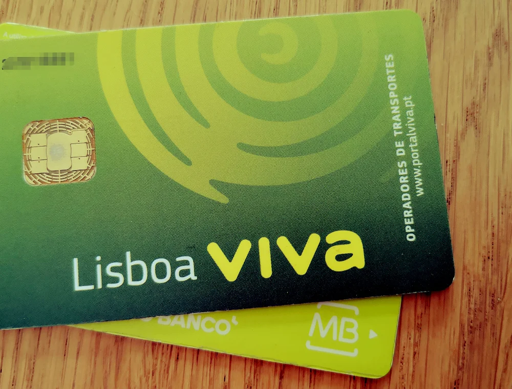 Comment et pourquoi recharger sa carte de transport par Multibanco au Portugal, étape par étape ?