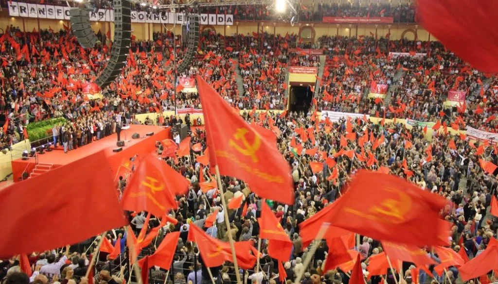 Semaine de 35 heures au Portugal : Le Parti Communiste Portugais demande une réduction du temps de travail et garantit 440 000 nouveaux emplois