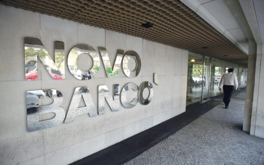 Novo Banco perd encore 1,4 milliards d’euros et ce sont tous les contribuables au Portugal qui vont payer : 140 € par habitant