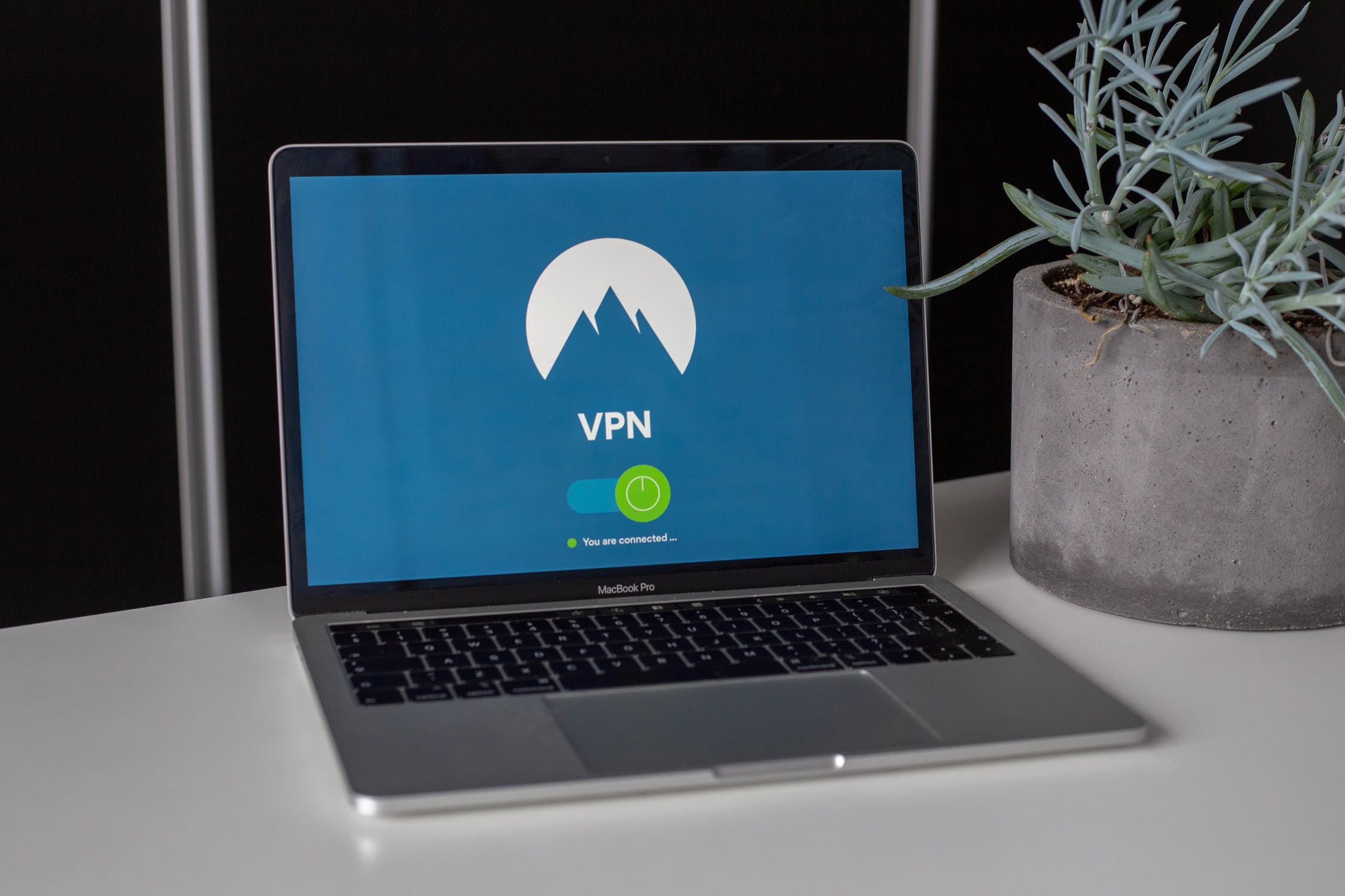 10 Best VPN Services in 2021: Safe & Fast - DigitalCruch