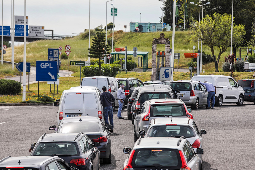 Portuguese government decrees the state of energy crisis from 23h59 this Friday : Army ready to intervene