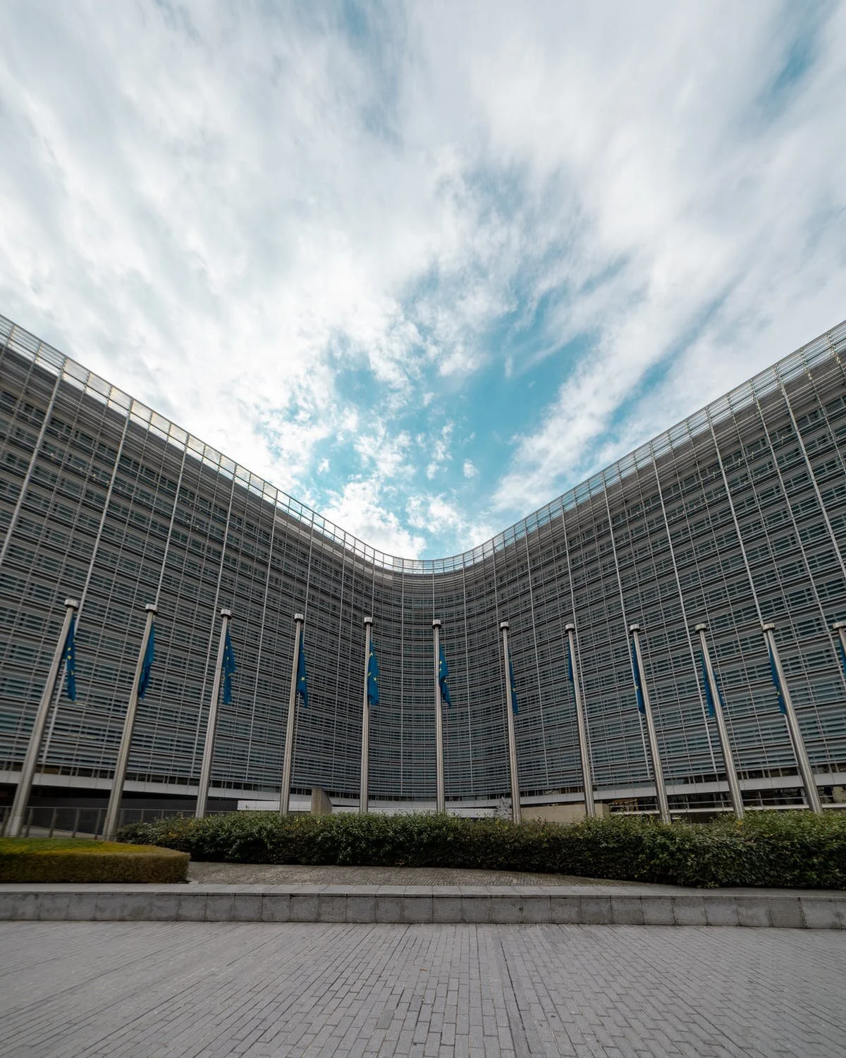 Portugal ignores Brussels ultimatum by not changing ISV tax on imported cars and even chooses to raise it