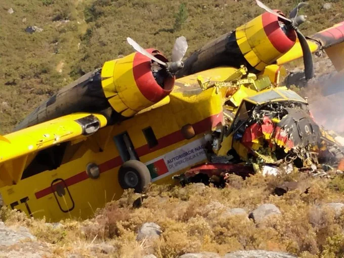 Un pilote portugais décède dans un accident de Canadair en luttant contre les incendies