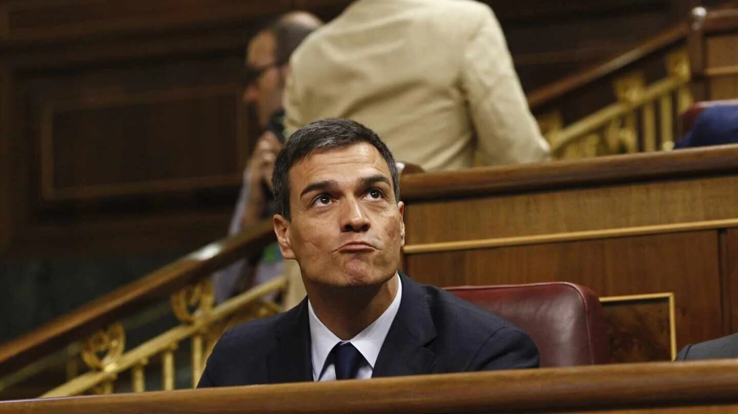 État d'urgence en Espagne : Pedro Sanchez abandonne la lutte contre le coronavirus et laisse les régions s'en charger