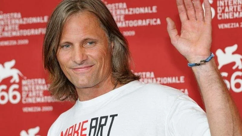 Viggo Mortensen sur le traitement des personnes âgées dans la Communauté de Madrid: "Cela ressemble à ce qu'ont fait les nazis"