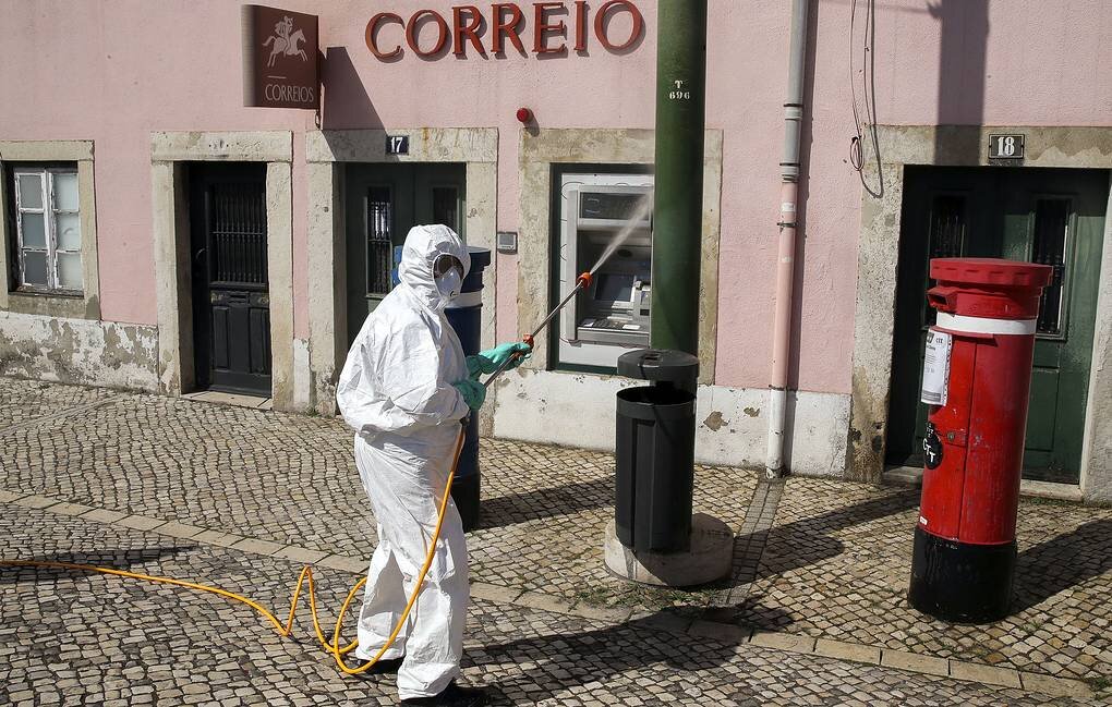 Coronavirus : le Portugal passe en état de calamité