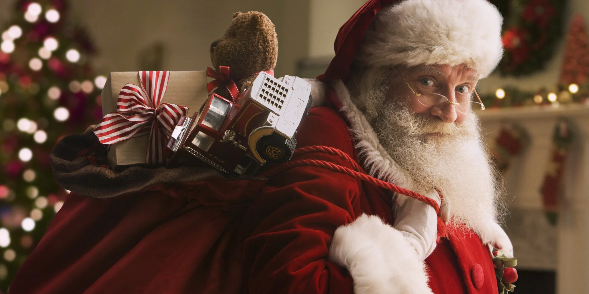Autorisation exceptionnelle de circuler pendant le couvre-feu accordée au Père-Noël