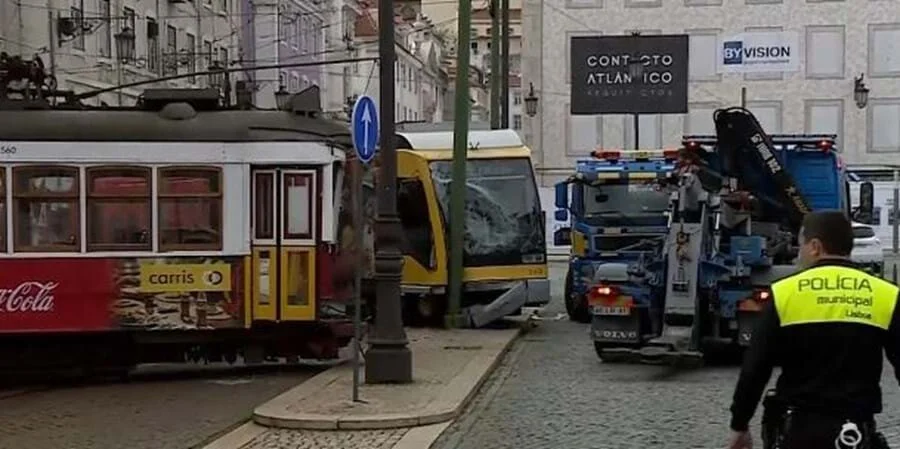 Collision entre deux tramways à Lisbonne : 7 blessés
