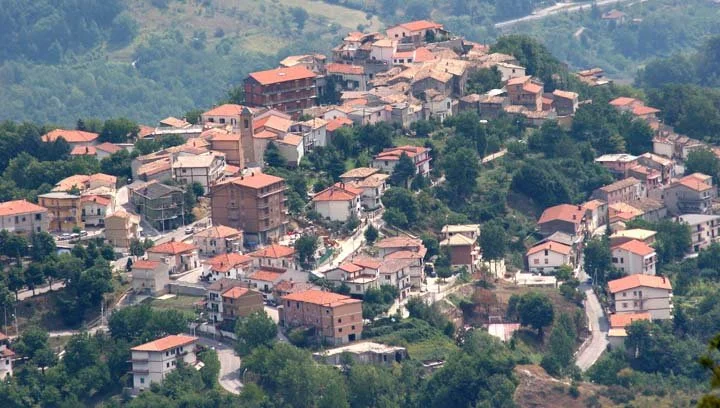 Maison à 1 euro : le village de Canistro dans l'Abruzzo ouvre ses candidatures
